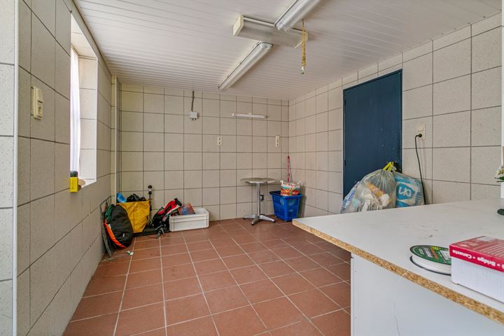 Bekijk foto 16 van Benedenkerkstraat 49