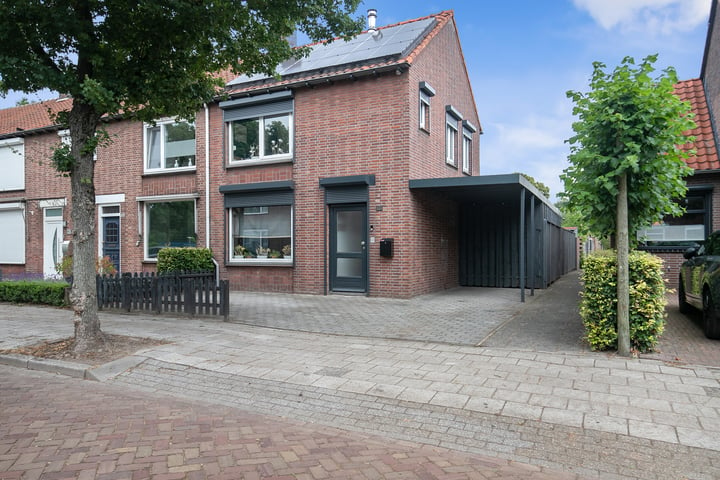 Bekijk foto 1 van Ruysdaelstraat 66