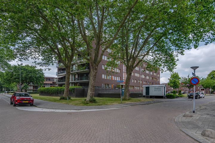 Bekijk foto 6 van Aalscholverstraat 81