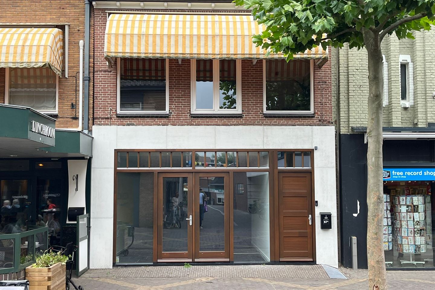 Bekijk foto 1 van Hamburgerstraat 67