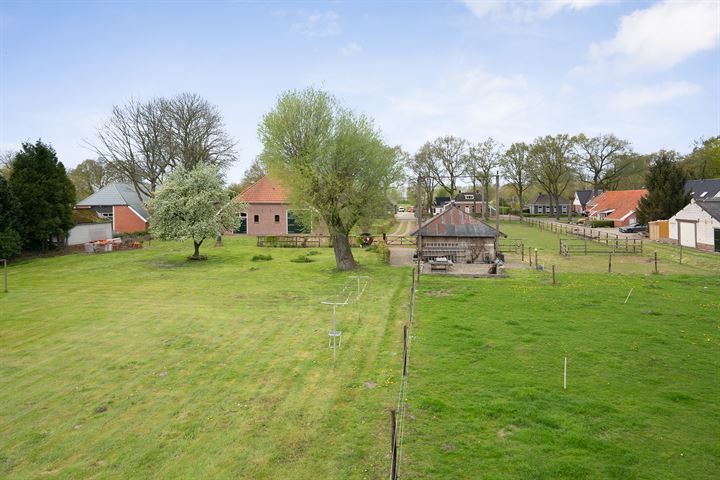 Bekijk foto 56 van Hoofdweg 240