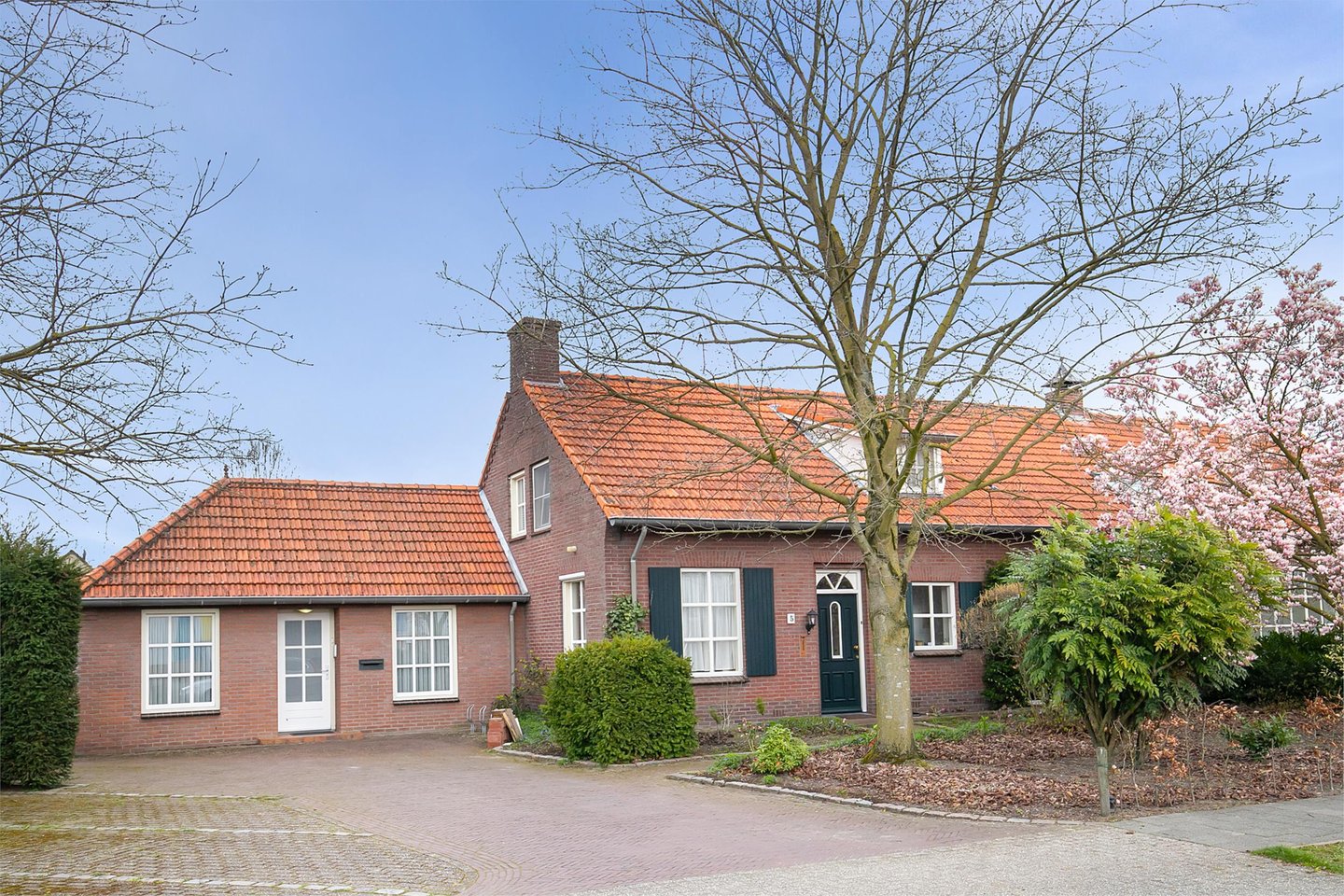 Bekijk foto 2 van Kurversweg 5