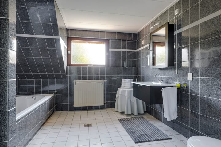 Foto 35 van Netterdensestraat 3