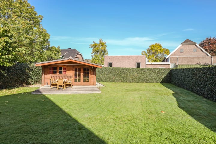 Foto 44 van Netterdensestraat 3