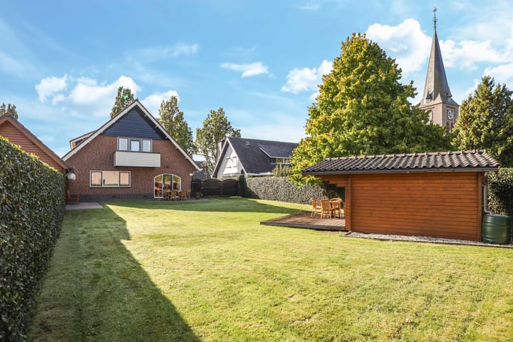 Foto 47 van Netterdensestraat 3