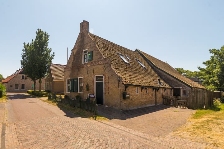 Photo 2 of Johannes Bakkerstraat 7