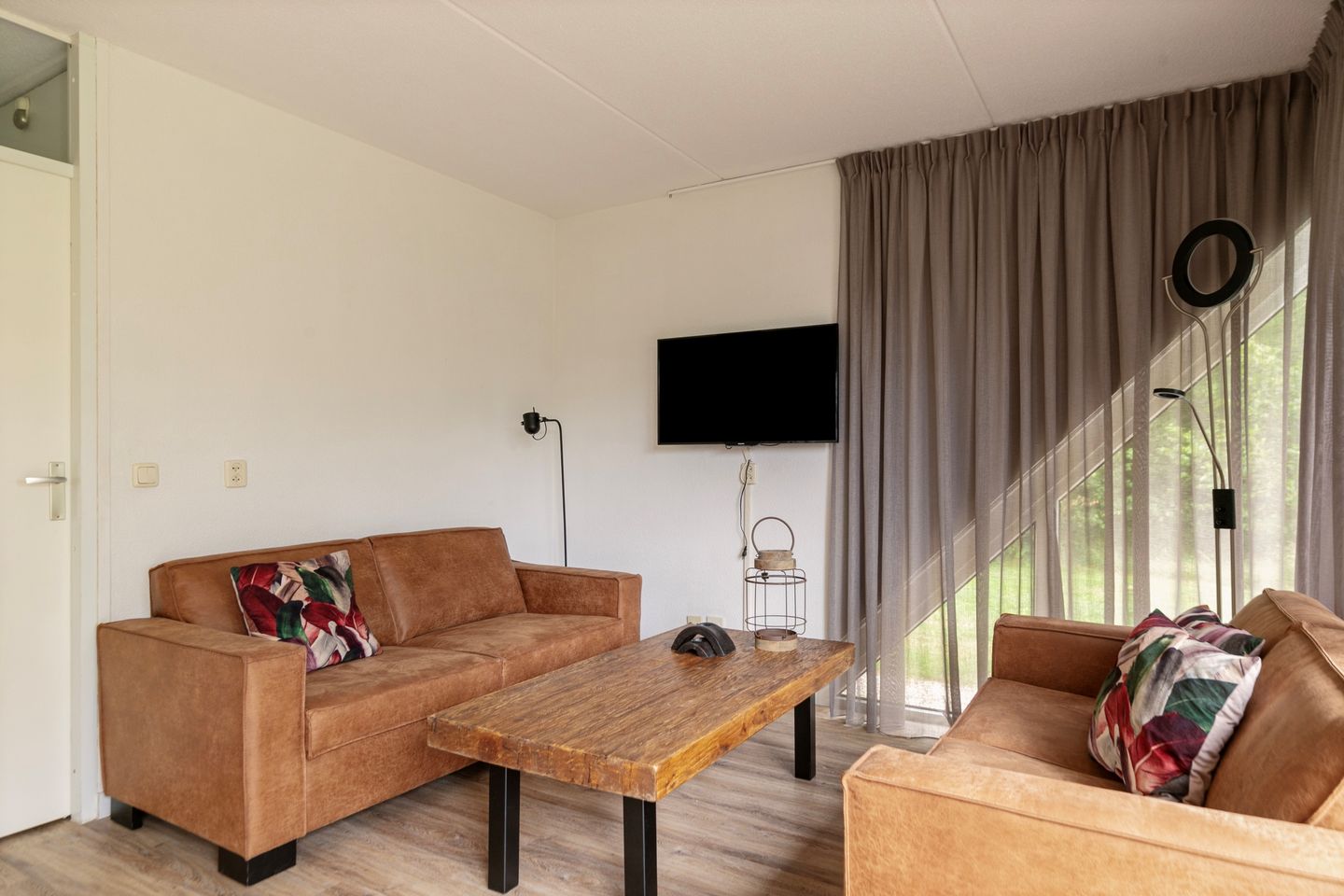 Foto 10 van Paviljoenweg 2-H83