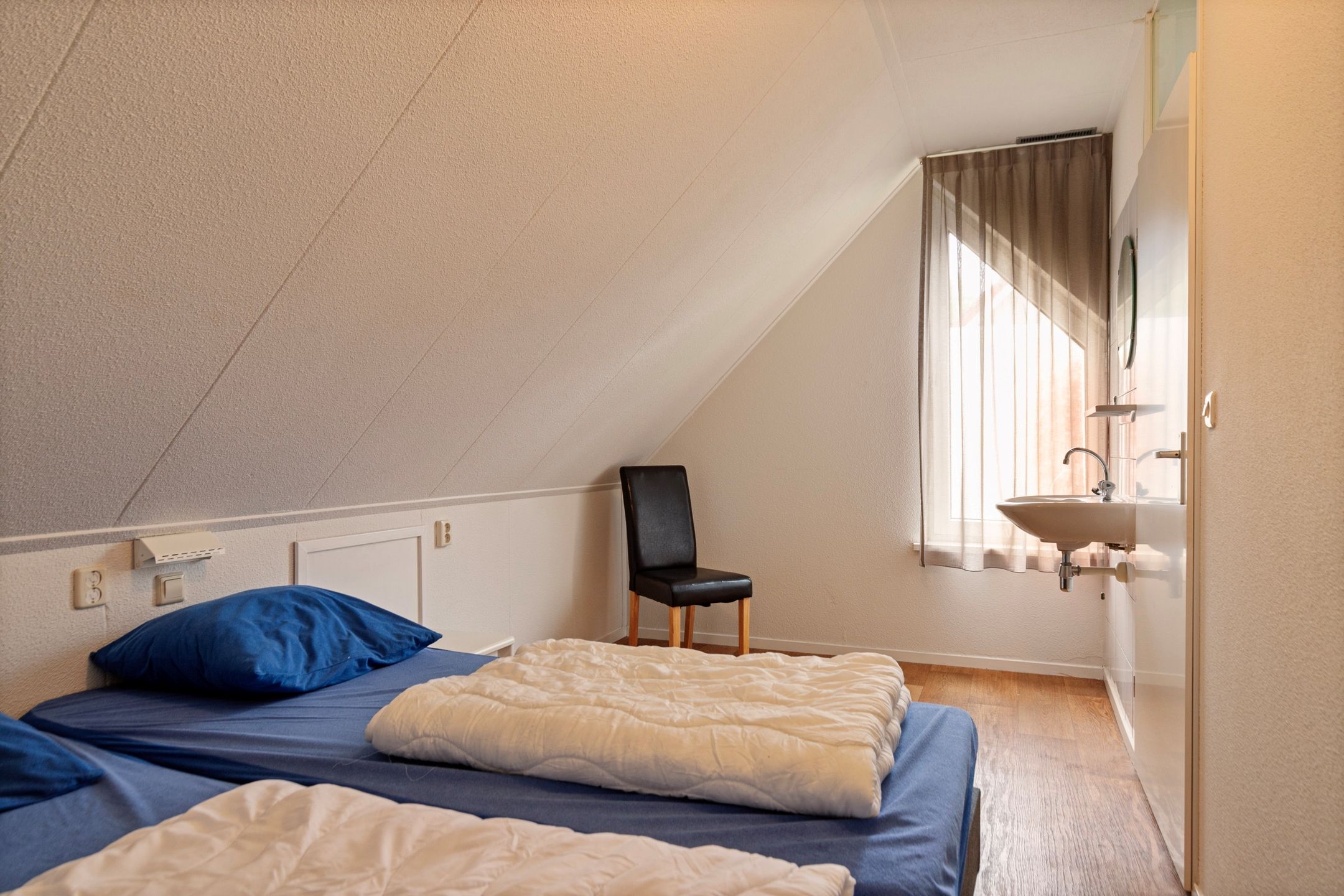 Foto 21 van Paviljoenweg 2-H83