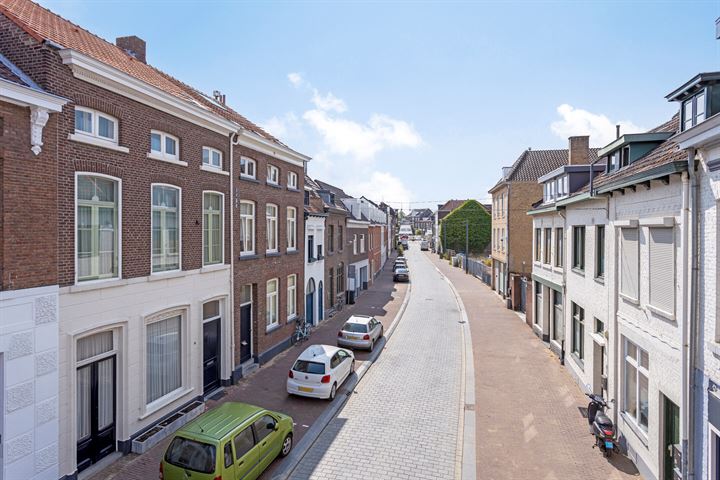 View photo 12 of Veldstraat 34