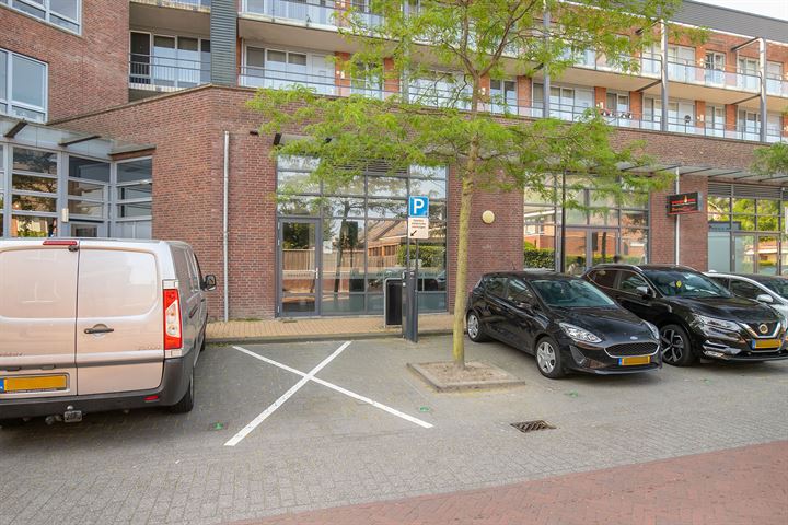 Platehaven 11, Barendrecht