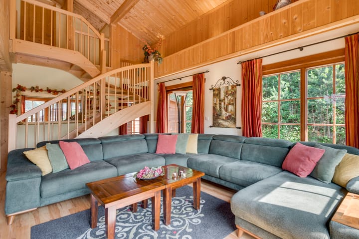 Foto 12 van Akerstraat 153-95