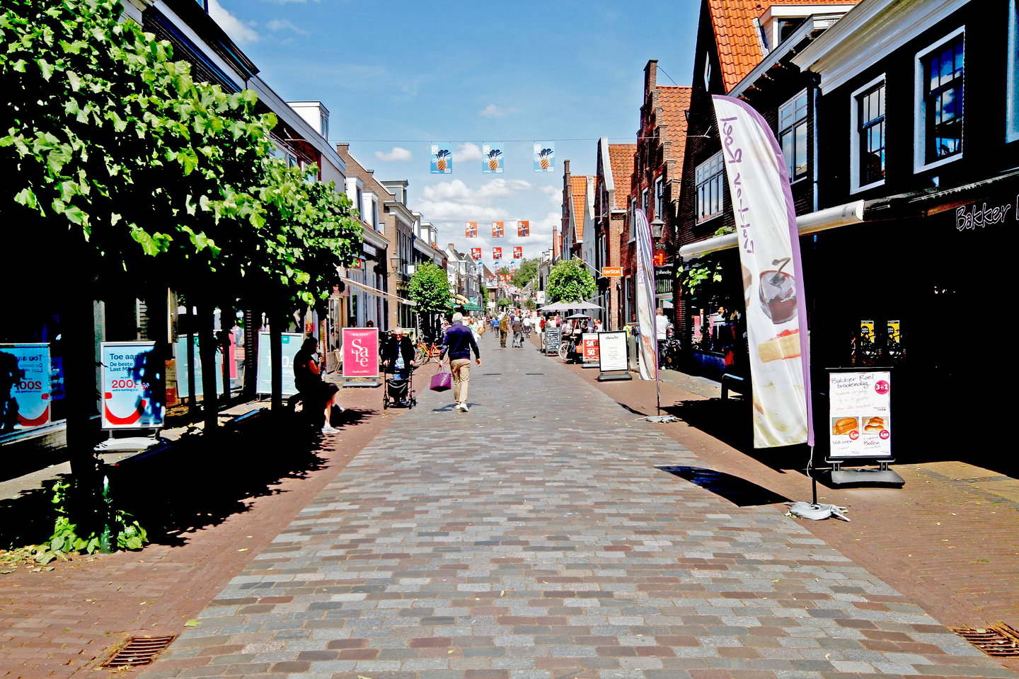 Bekijk foto 2 van Utrechtsestraat 60