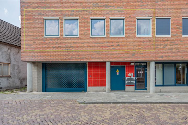 Bekijk foto 5 van Beertsterstraat 34