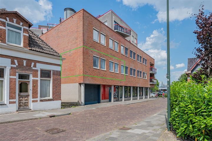 Bekijk foto 4 van Beertsterstraat 34