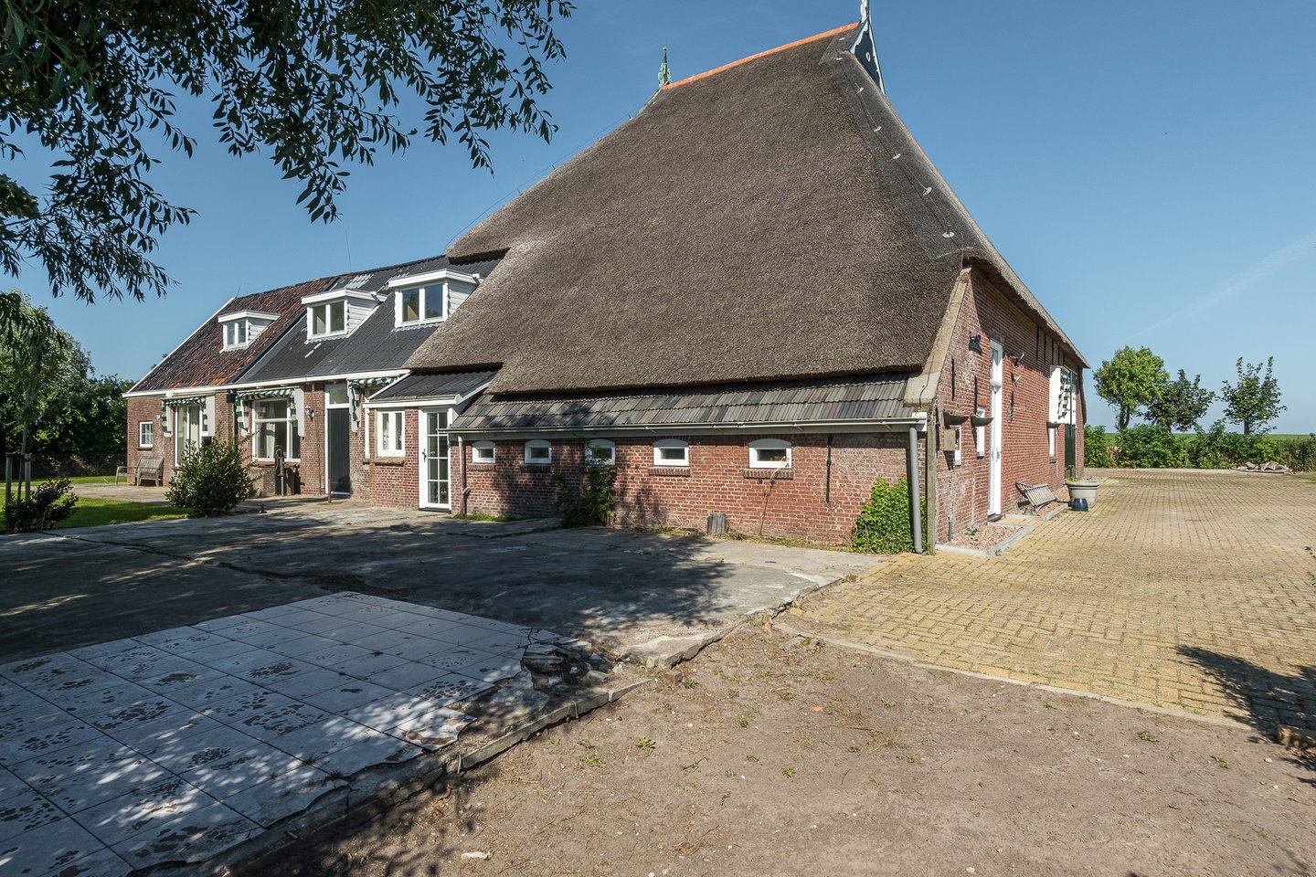 Bekijk foto 5 van Wierumerwei 18 +20