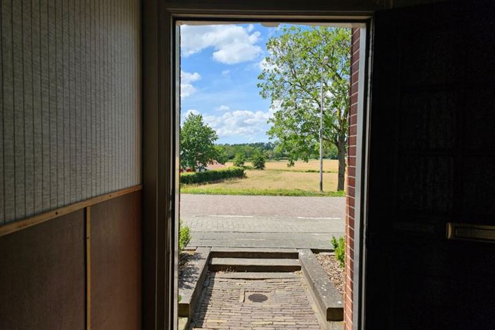 View photo 35 of Ringdijk 136