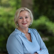 Marloes Angenent - Oude Bos - Commercieel medewerker