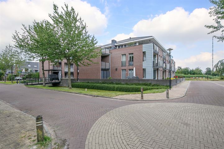 Bekijk foto 35 van Burggraaf 11