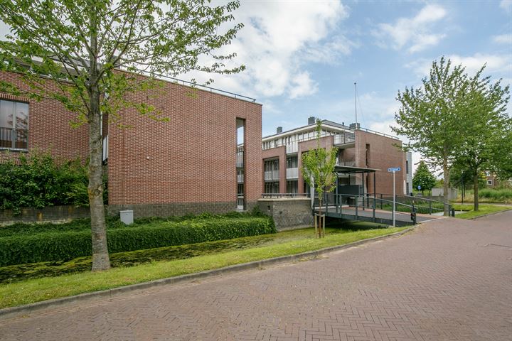 Bekijk foto 34 van Burggraaf 11