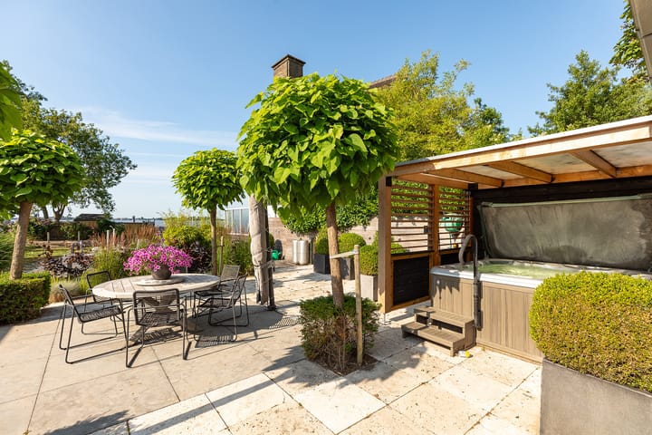 Foto 12 van Oud-Loosdrechtsedijk 263