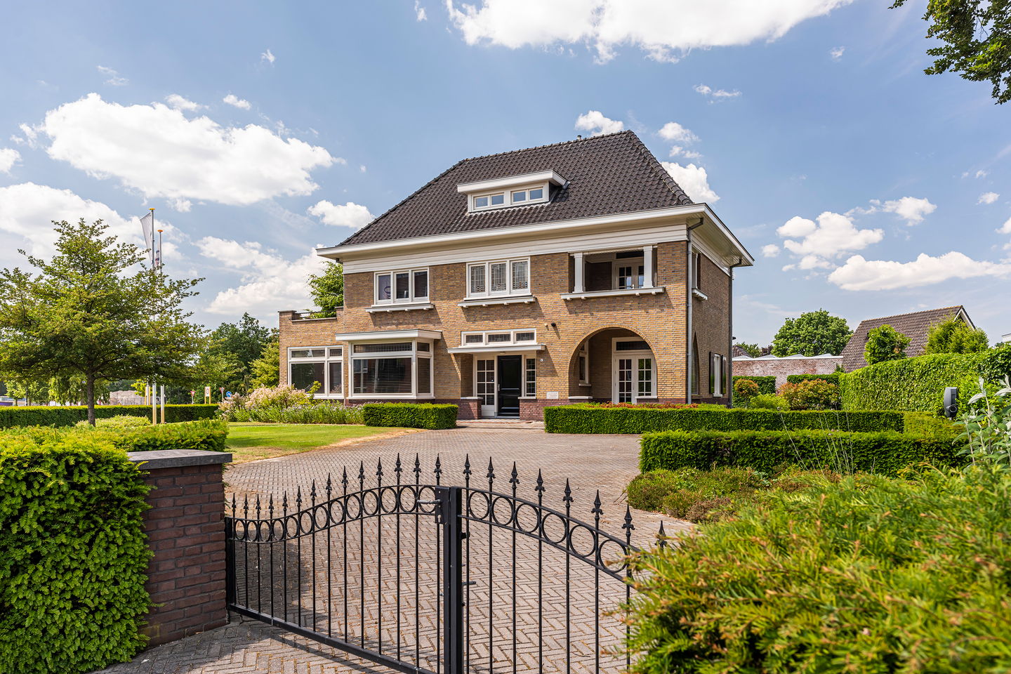 Foto 1 van Rijssensestraat 52