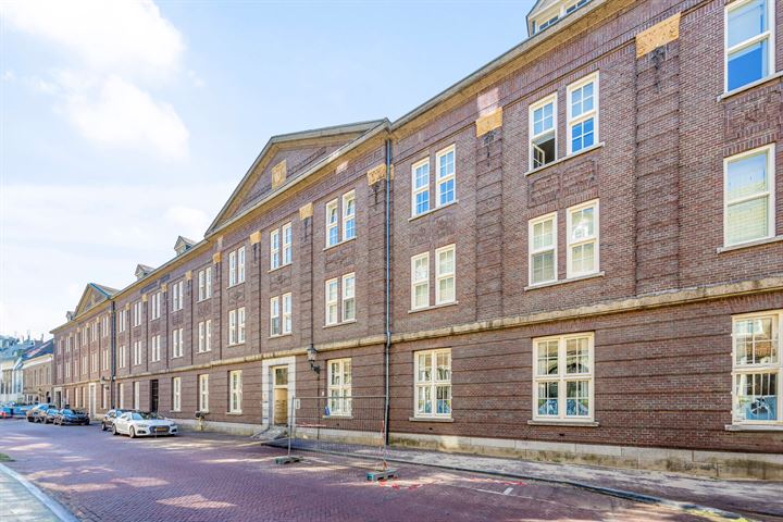 Bekijk foto 1 van Swalmerstraat 52