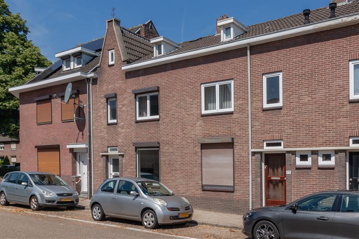 View photo 6 of Heiveldstraat 72-A