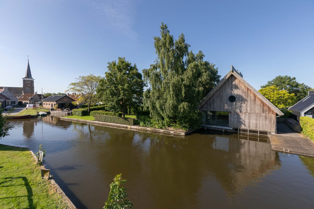 Photo 2 of Buorren 37