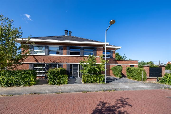 View photo 2 of Boekelermeerstraat 44