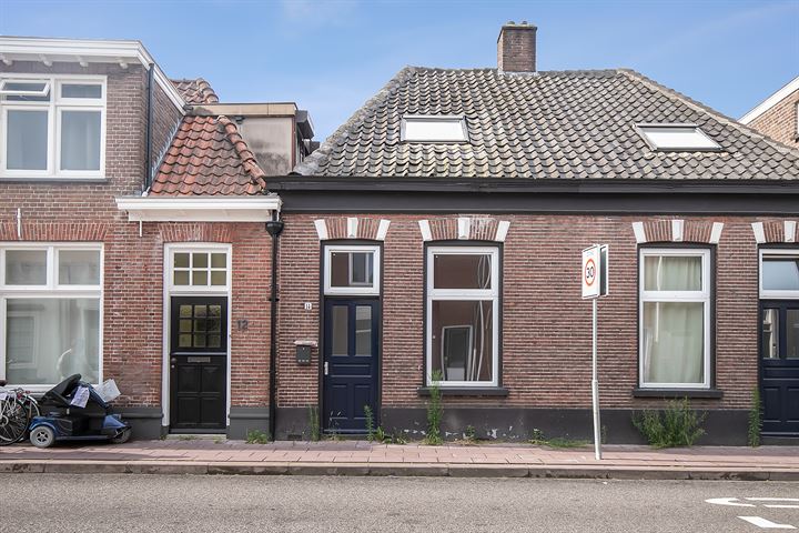 Bekijk foto 1 van Nieuwstraat 14