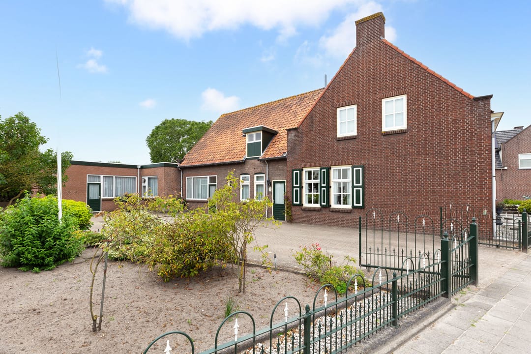 Huis te koop Heistraat 147 5161 GD SprangCapelle [funda]