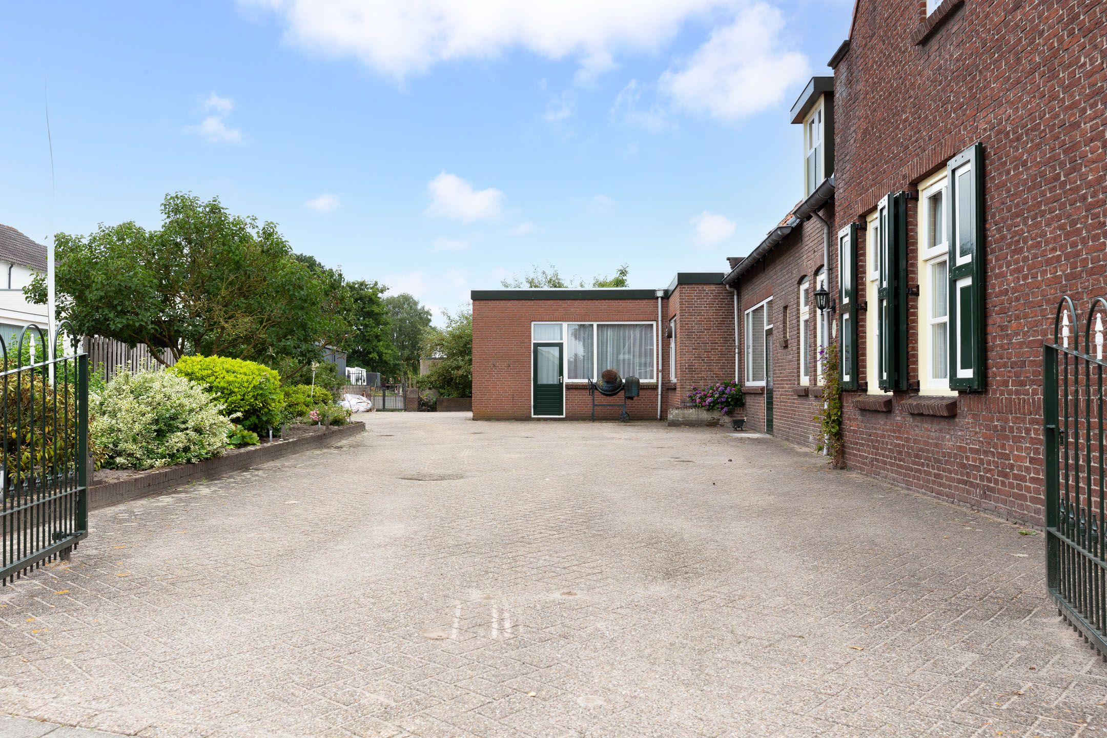 Huis te koop Heistraat 147 5161 GD SprangCapelle [funda]