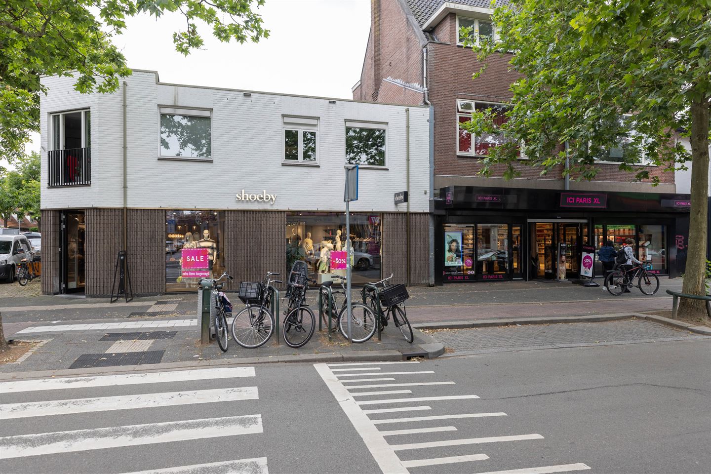 View photo 2 of Gijsbrecht van Amstelstraat 133