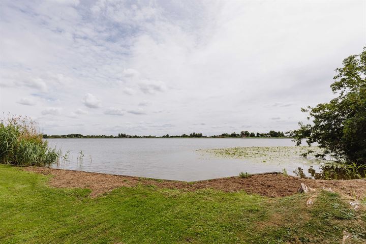 View photo 71 of Lecksdijk 10