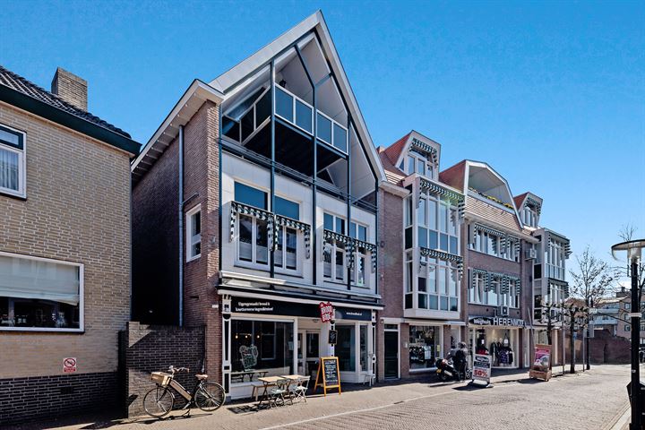 Bekijk foto 1 van Steenstraat 43