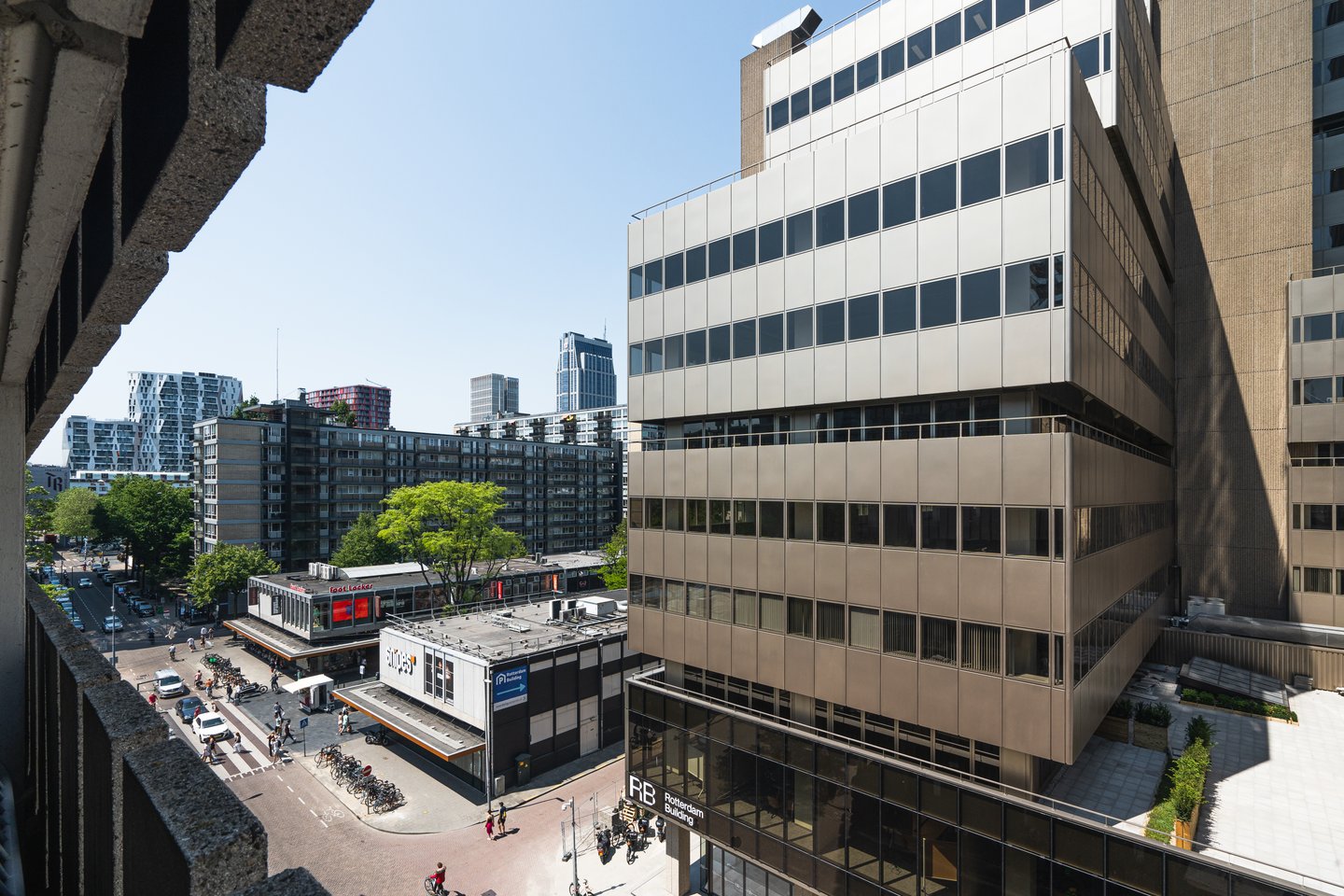 Bekijk foto 2 van Aert van Nesstraat 45