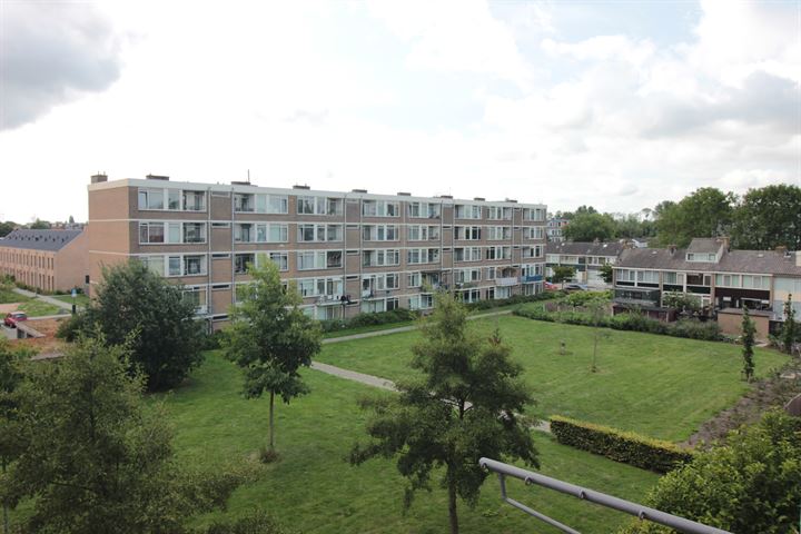 View photo 16 of Menno ter Braakstraat 33