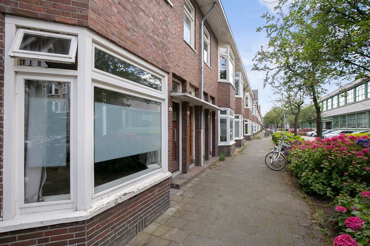 Bekijk foto 6 van C.H. Petersstraat 47