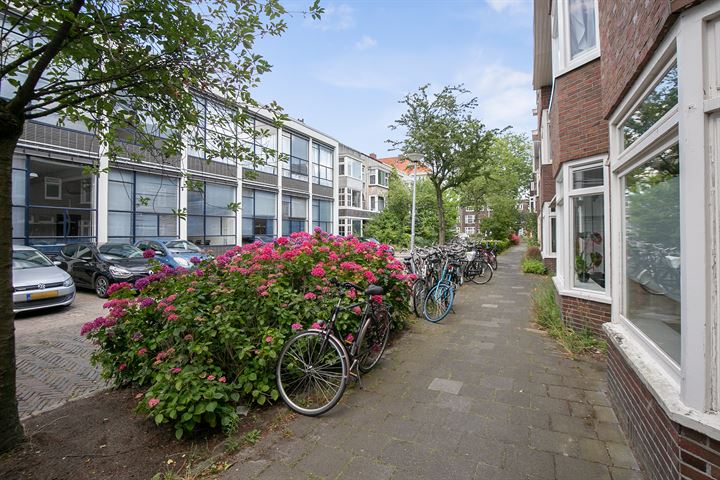 Bekijk foto 20 van C.H. Petersstraat 47