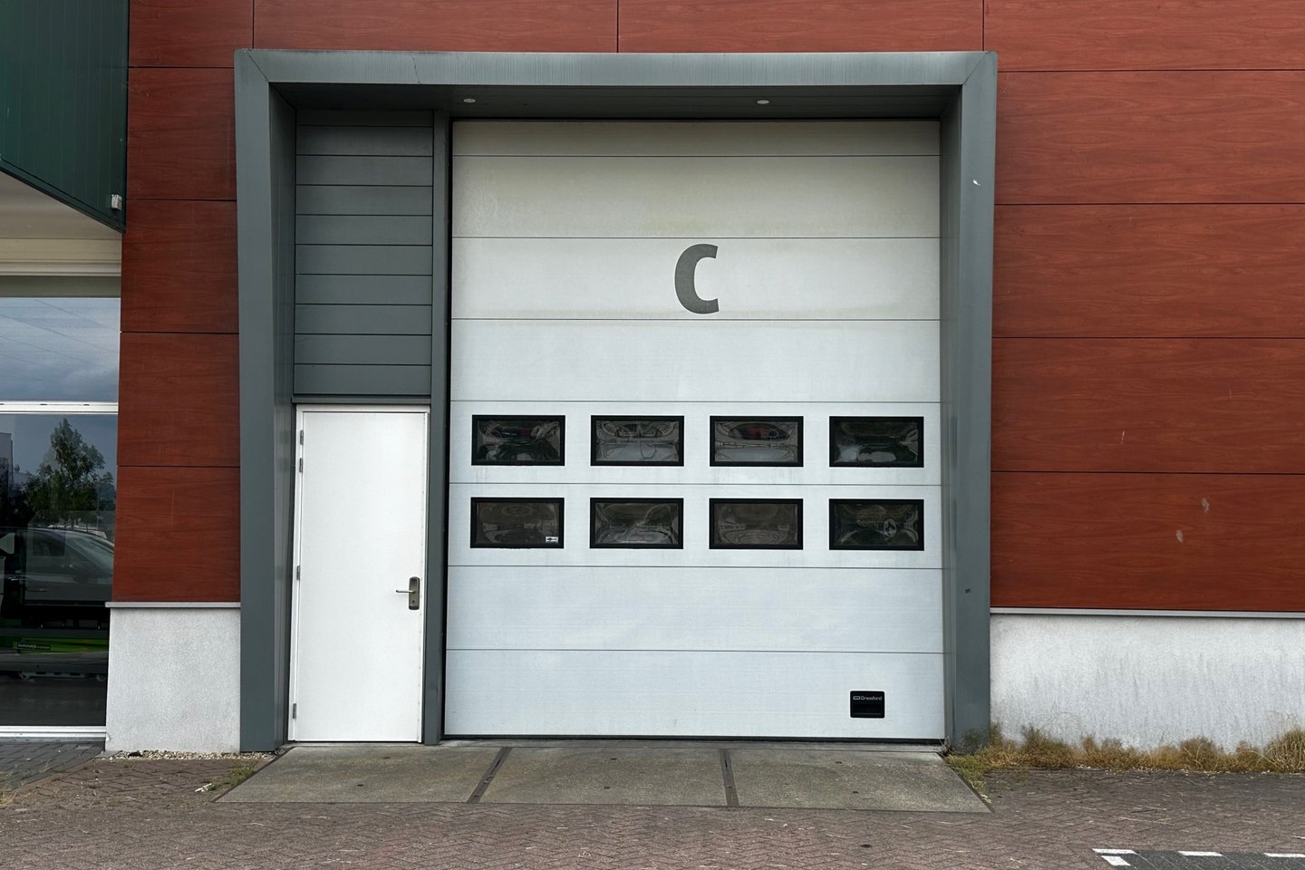 Bekijk foto 2 van Zernikestraat 2