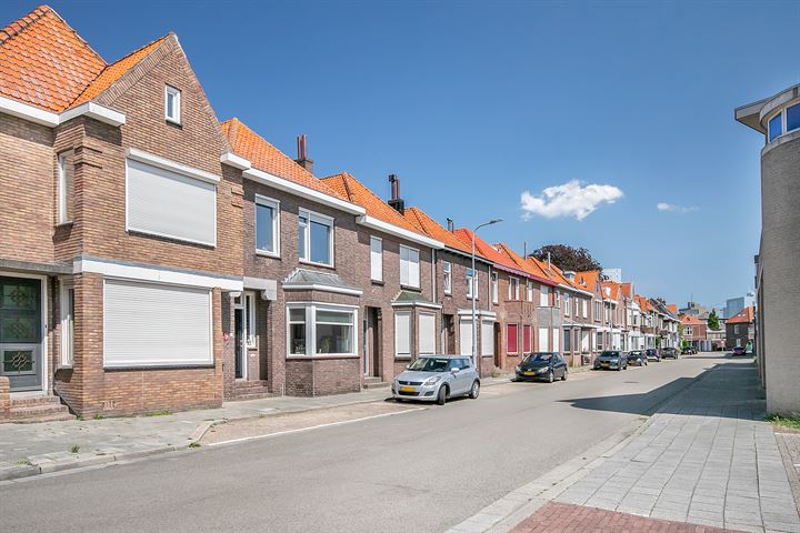 Bekijk foto 32 van Burgemeester Geillstraat 56