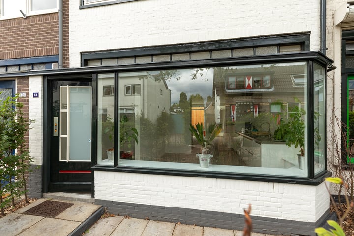 Bekijk foto 30 van St. Vitusstraat 54