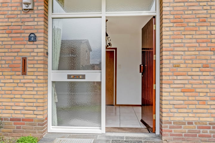 View photo 31 of Secr Stregenstraat 4