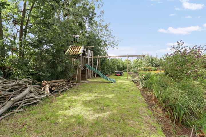 Foto 14 van Lubertus van Beekstrjitte