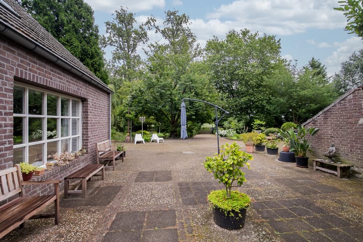 Photo 34 of Broekhuizerweg 40