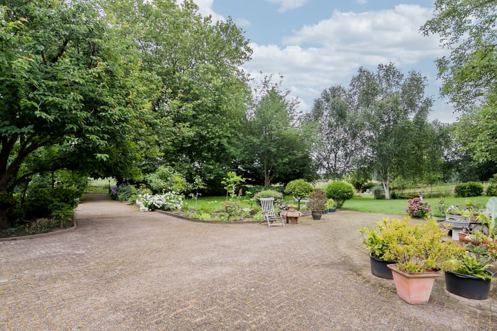 Photo 35 of Broekhuizerweg 40