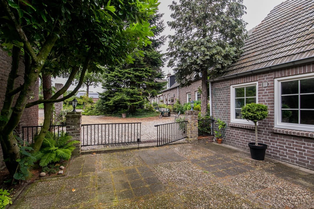 Foto 83 van Broekhuizerweg 40