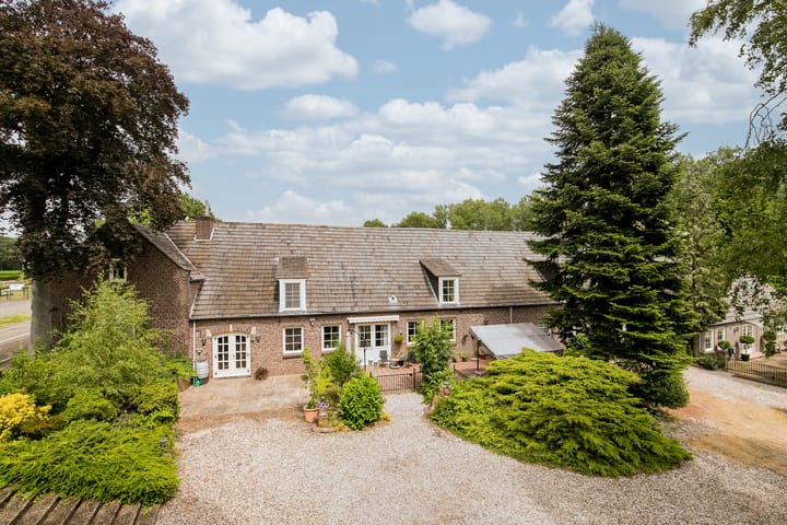 Photo 84 of Broekhuizerweg 40