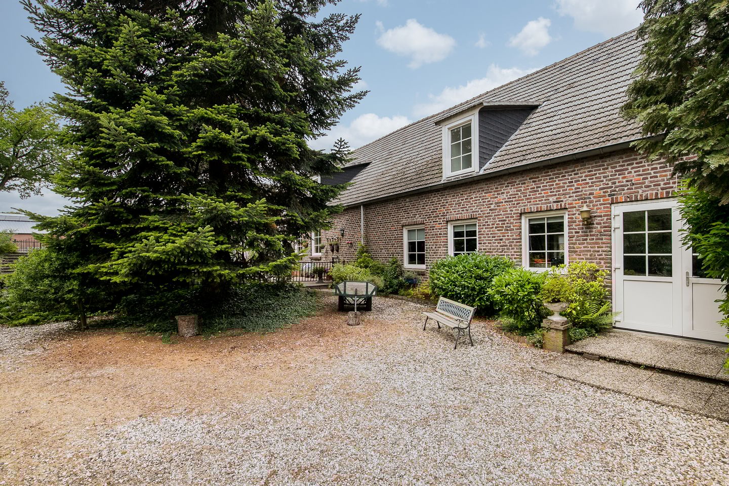 Foto 95 van Broekhuizerweg 40