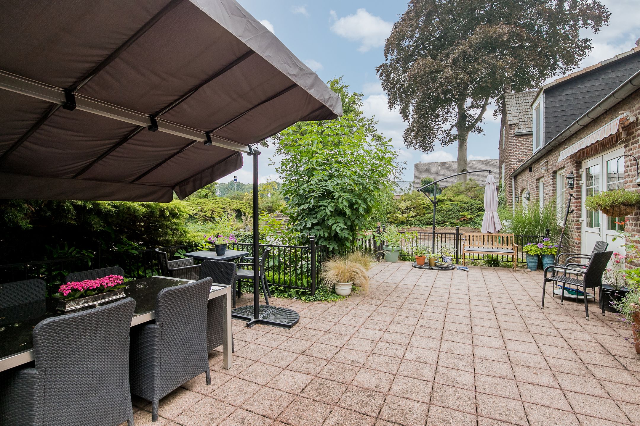 Foto 102 van Broekhuizerweg 40